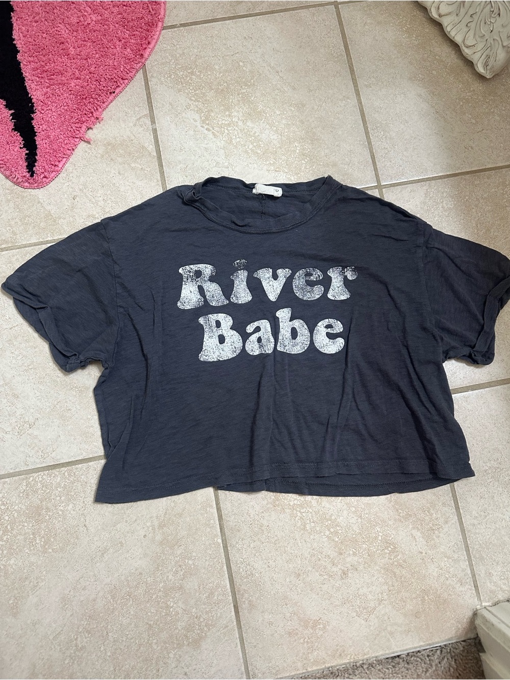 River Babe Black Crop Tee - Relaxed Short Sleeve Graphic Top